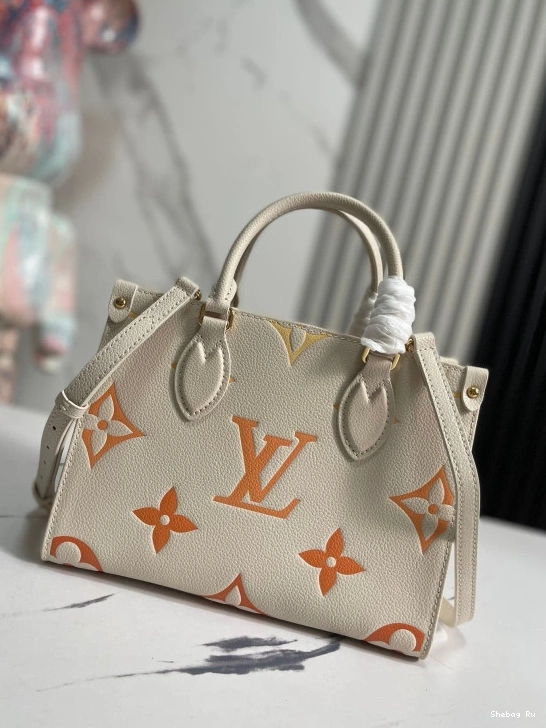 VUITTON PM LOUIS ONTHEGO 0801